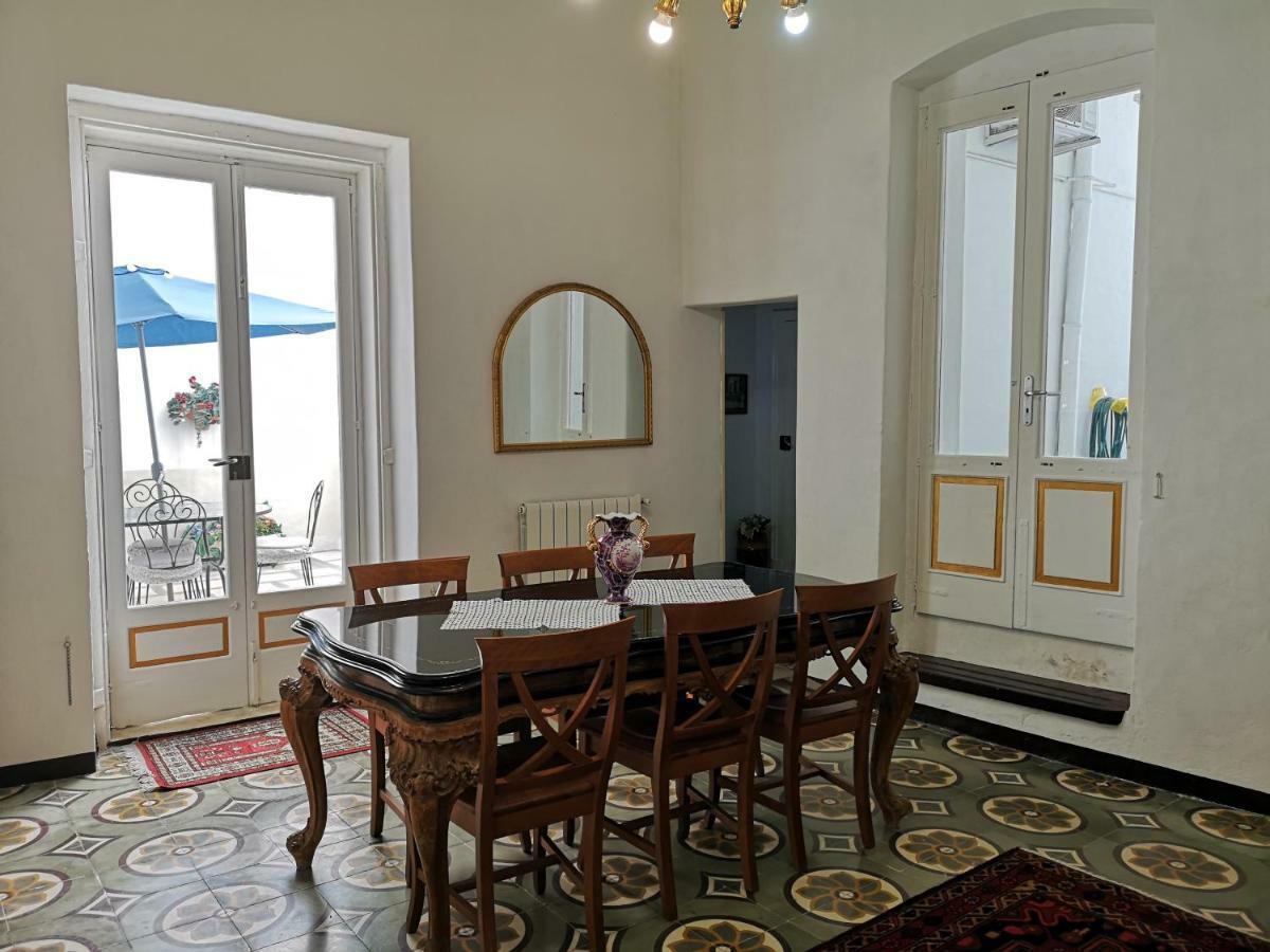 מונופולי B&B Palazzo Antonelli מראה חיצוני תמונה