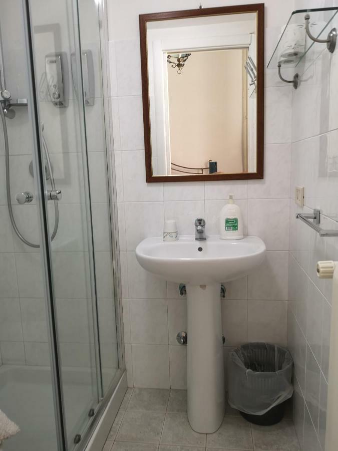 מונופולי B&B Palazzo Antonelli מראה חיצוני תמונה